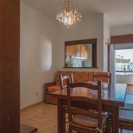 Akisol Armacao Pera In Apartment *
