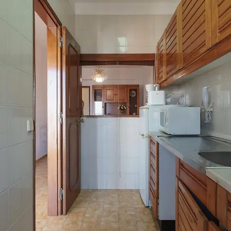 Akisol Armacao Pera In Apartment *